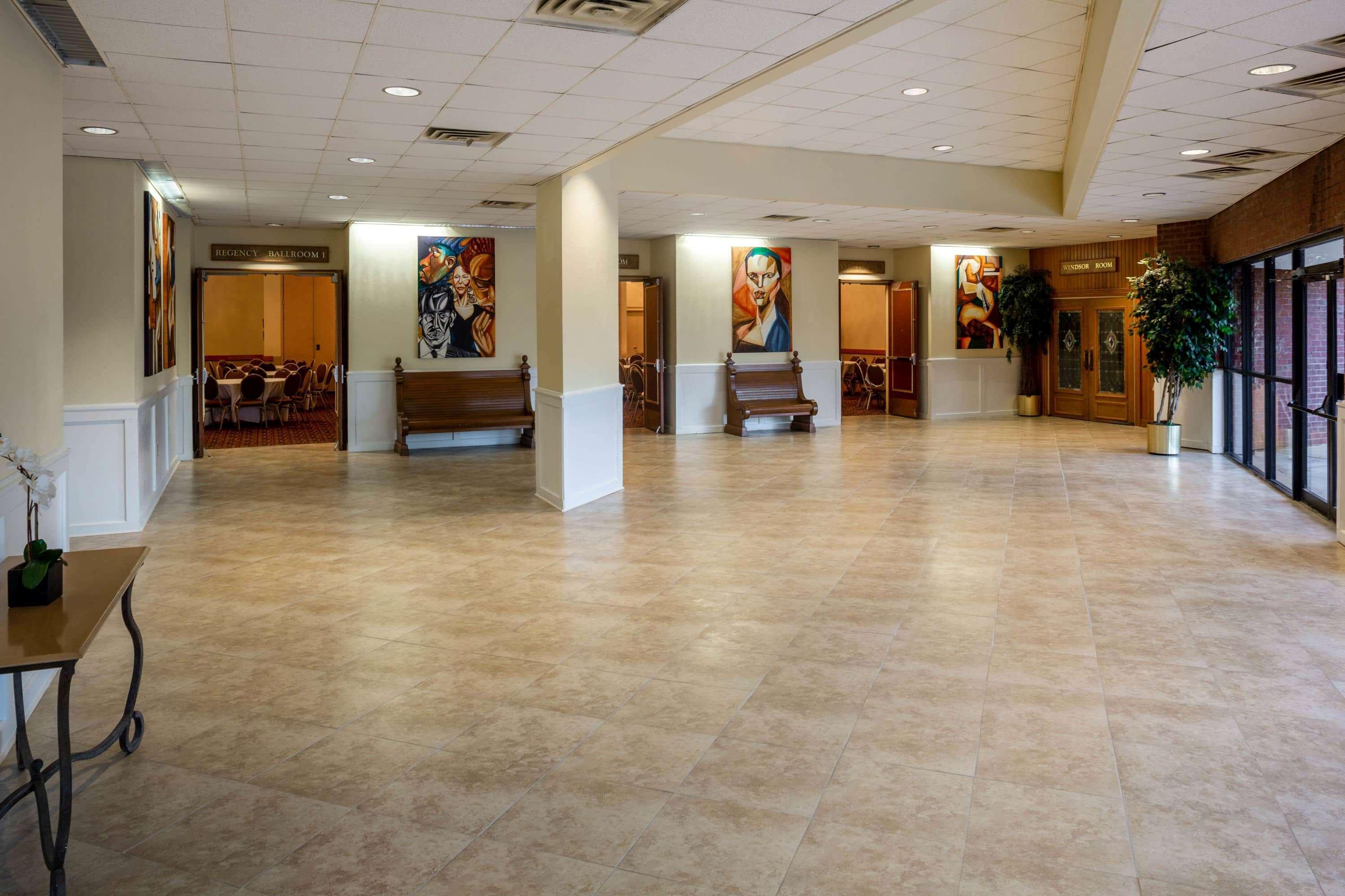 Days & By Wyndham Conf Center I-10