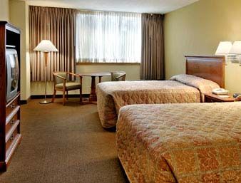 Days & By Wyndham Conf Center I-10 Hotel 2*